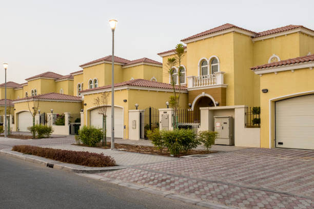 villa painting in Maple Dubai